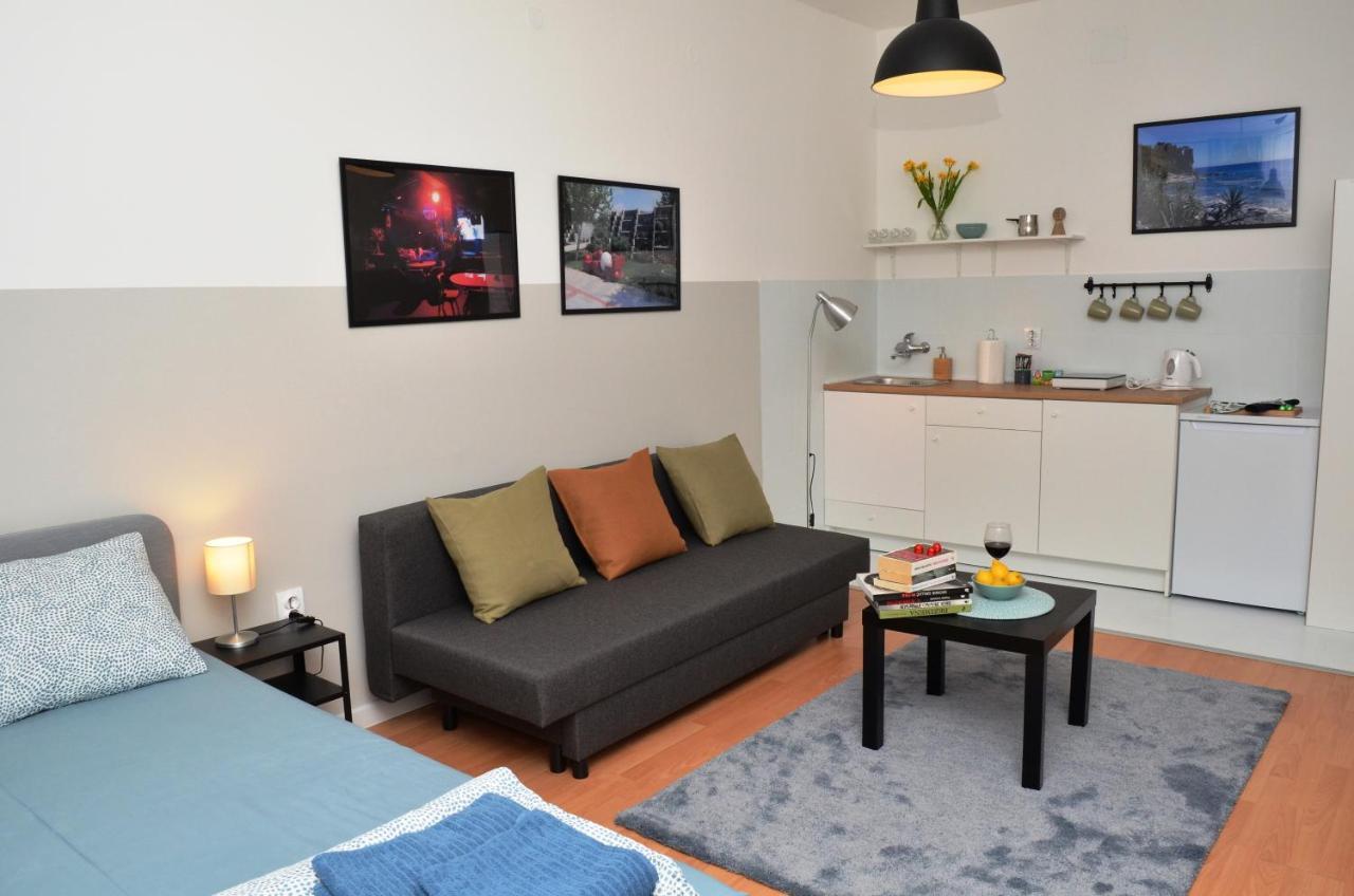 Tike, Tak - Central Residence Ni Kültér fotó